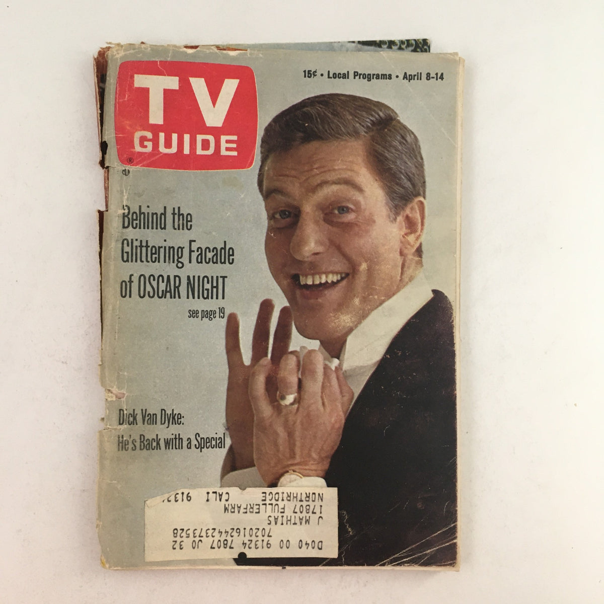 TV Guide April 8 1967 #732 featuring Dick Van Dyke on the cover, showcasing a smiling Van Dyke in a tuxedo, with insights on Oscar Night and vintage television programming.