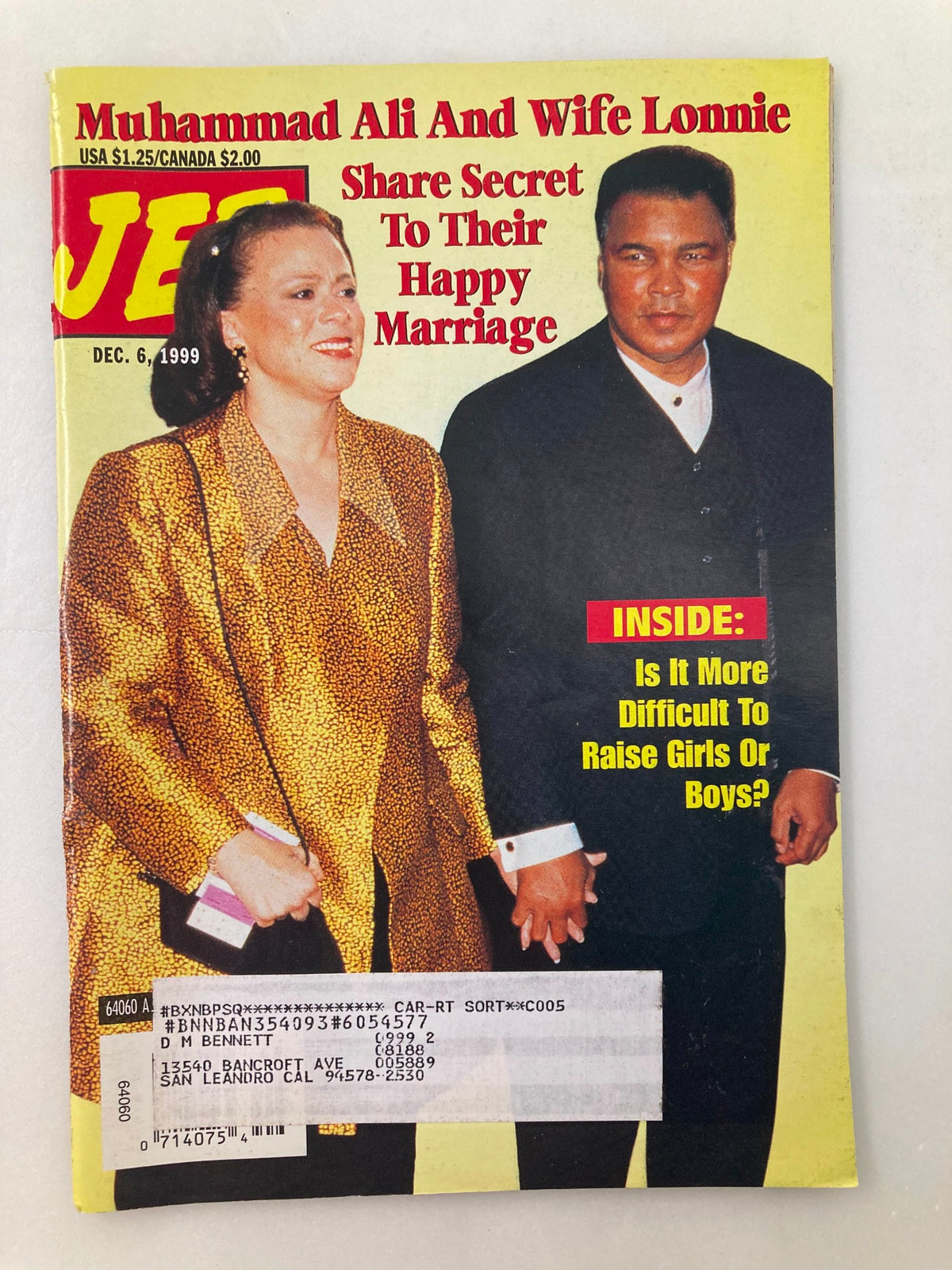 Cover of Jet Magazine December 6, 1999, Vol 91 #1 featuring Muhammad Ali and his wife, Lonnie. The magazine highlights their happy marriage and includes a statement about secrets to relationship success.