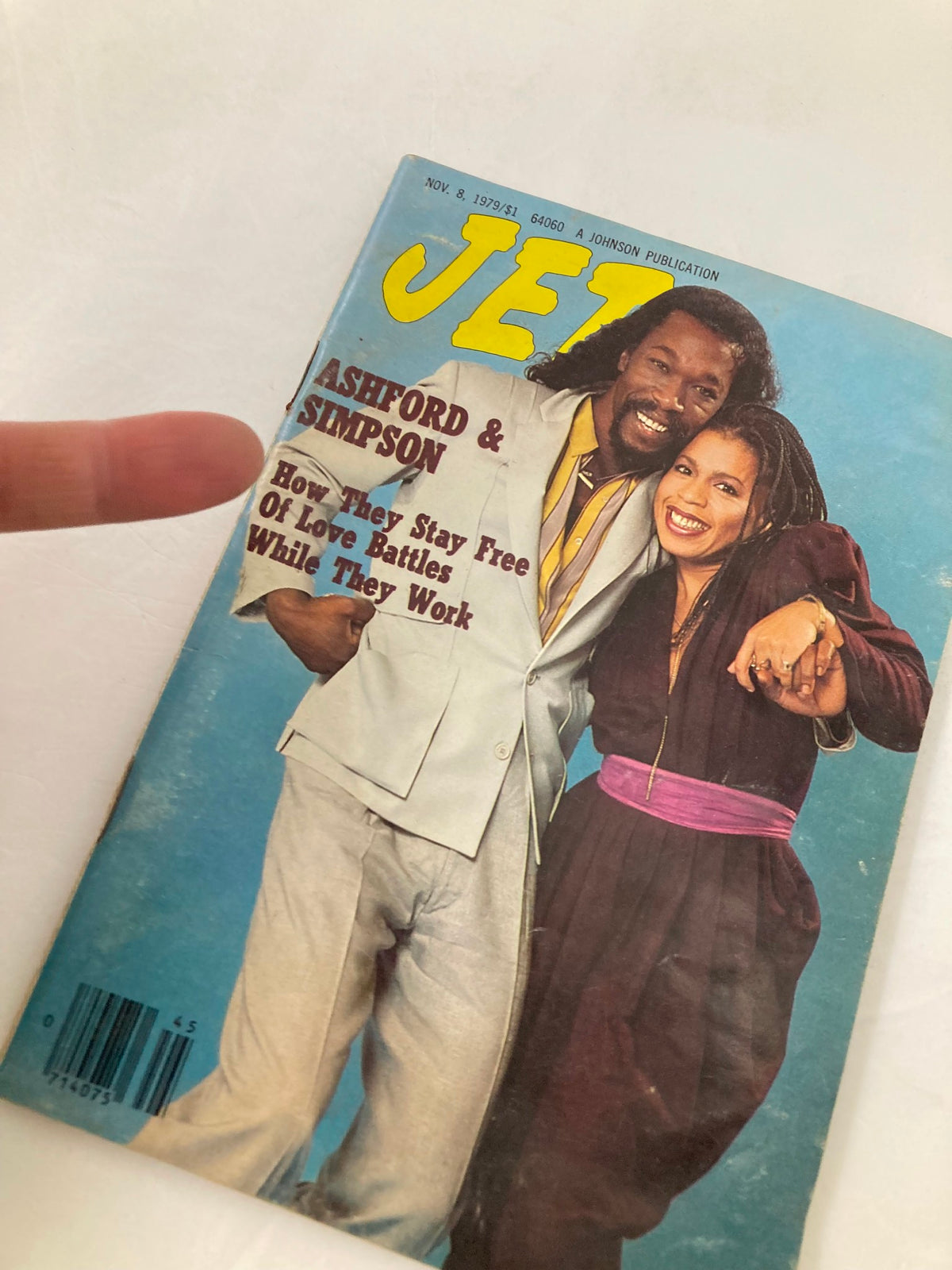 Close-up of the cover of VTG Jet Magazine November 8, 1979, Vol 57 #8 showcasing Ashford and Simpson, titled 'How They Stay Free Of Love Battles While They Work'.