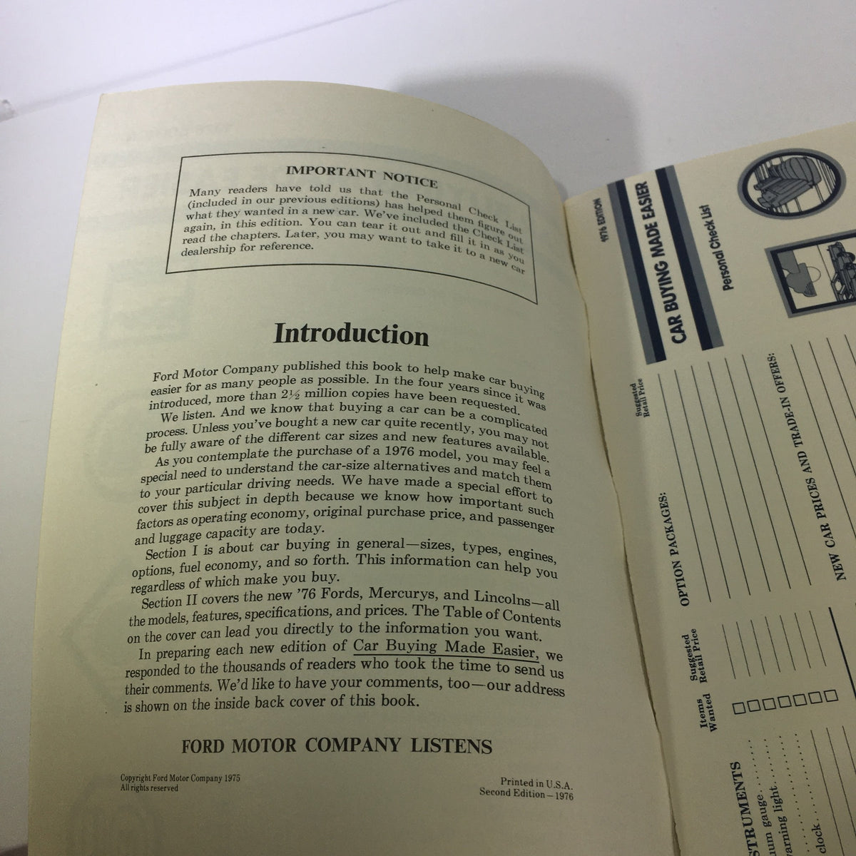 Introduction page of the 1976 Ford Motor Company Car Buying Made Easier Catalog with important notice and purchasing guidelines.