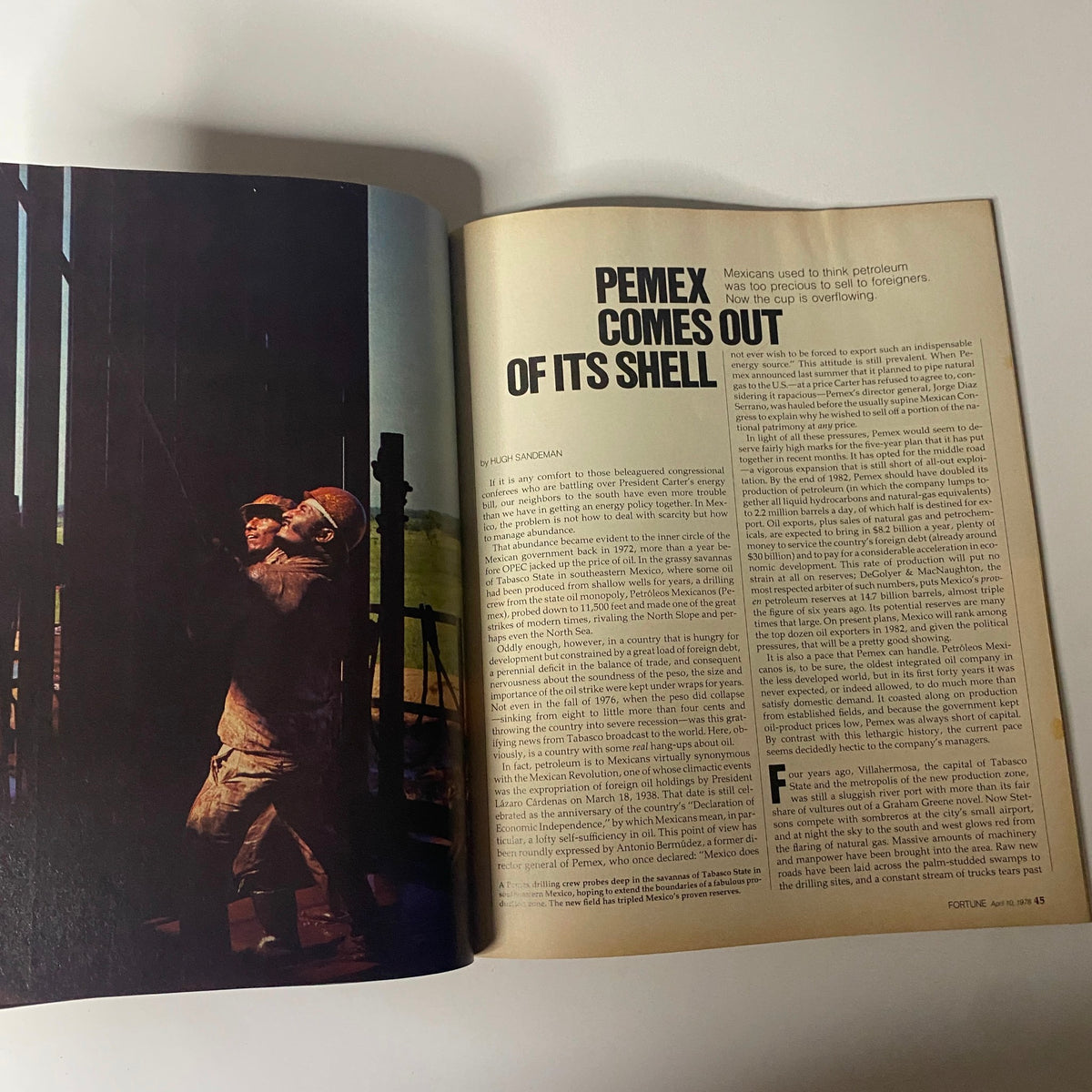 Fortune Magazine April 10, 1978 featuring an article titled 'Pemex Comes Out of Its Shell', showcasing workers in the oil industry, reflecting Mexico's emergence as an oil power.