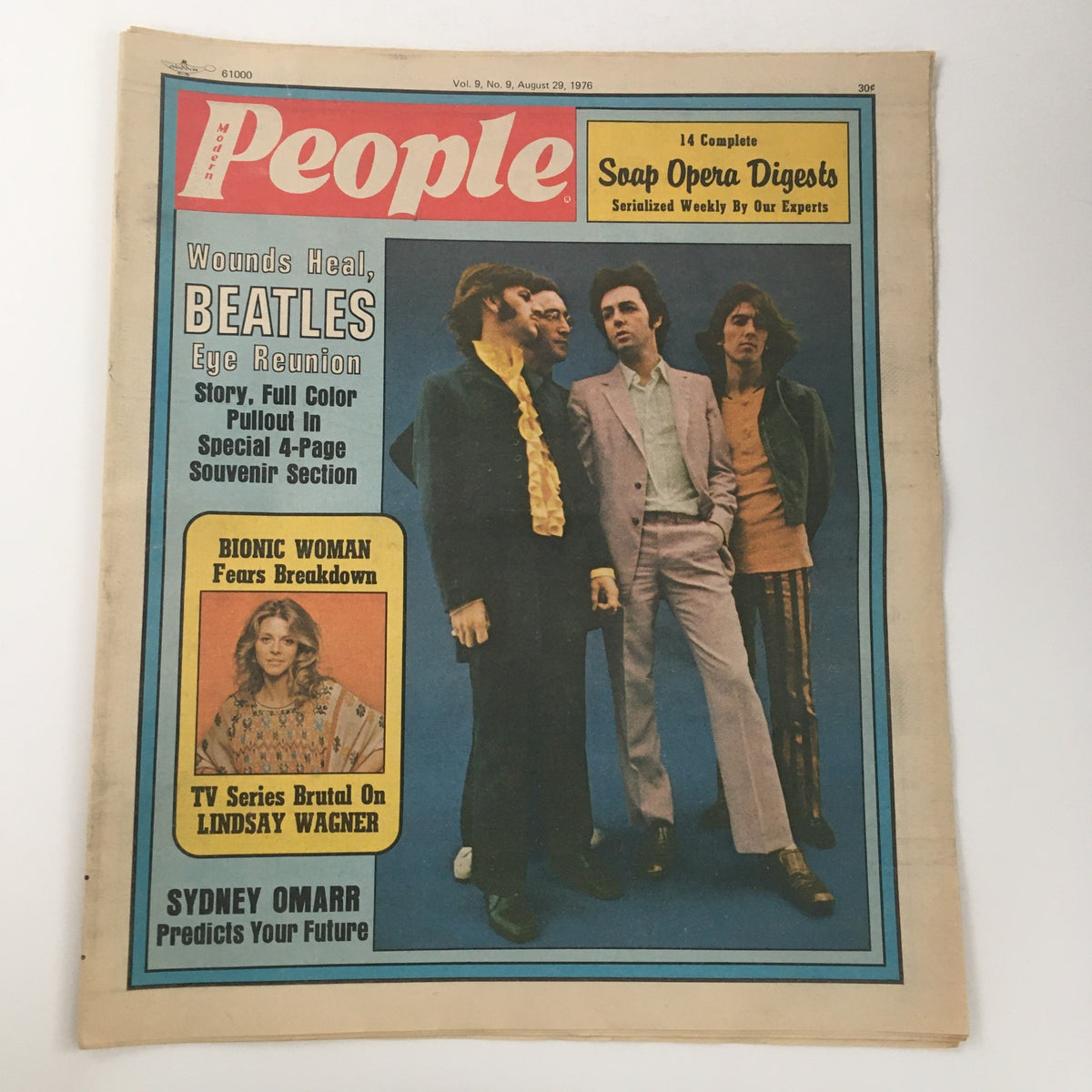 Cover of Modern People Vol 9 #9 Magazine, dated August 29, 1976, featuring The Beatles and Lindsay Wagner on the front page.