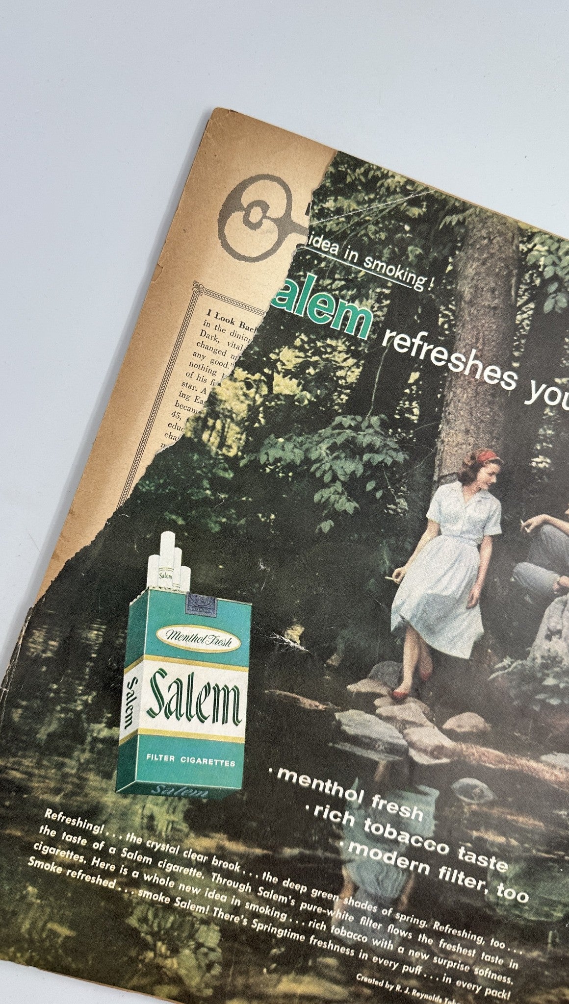 Advertisement in Photoplay Magazine August 1959 promoting Salem cigarettes, displayed with a fresh and natural outdoor scene.
