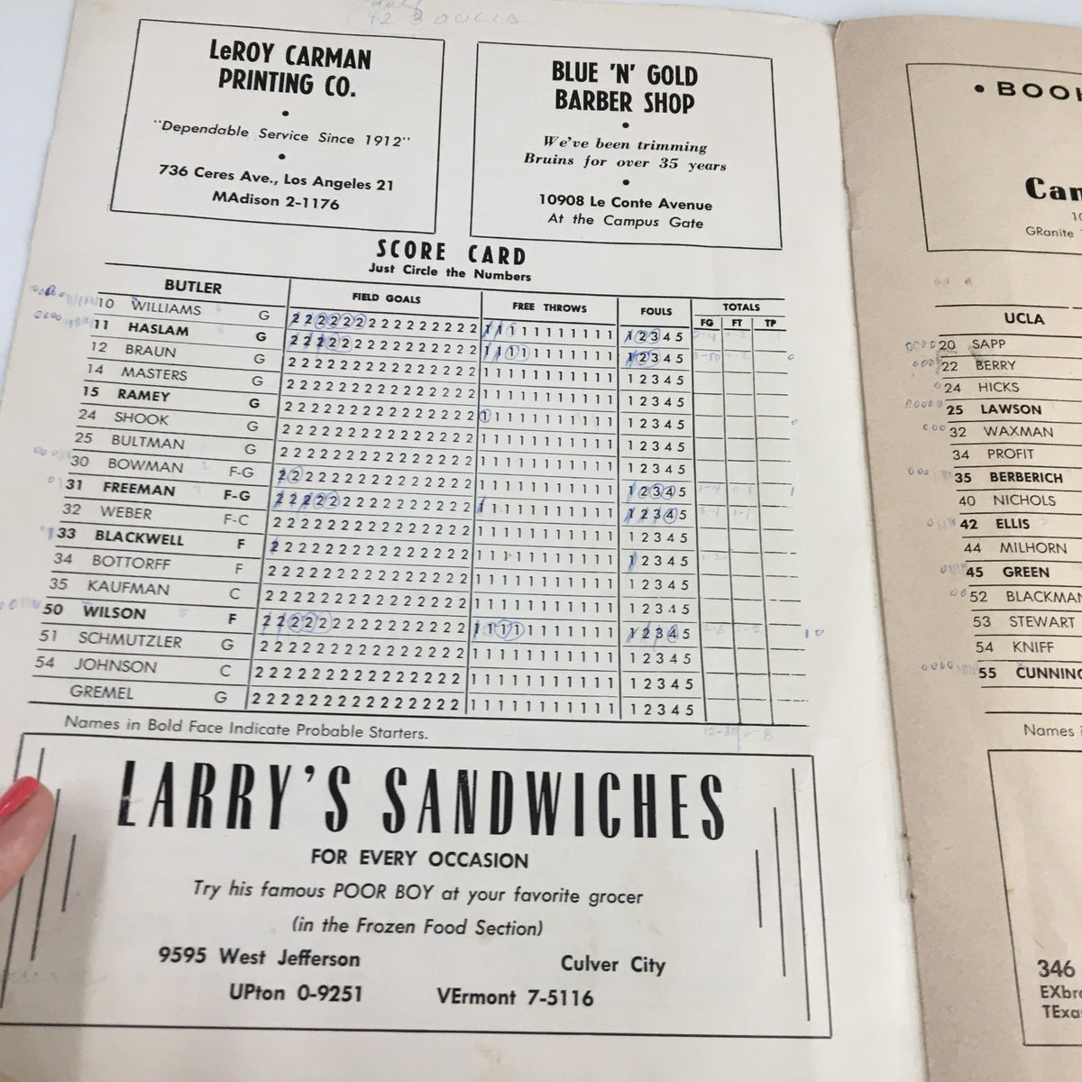Inside page of the NCAA Basketball program from December 17, 1960, displaying the scorecard for Butler players along with advertising for local businesses.