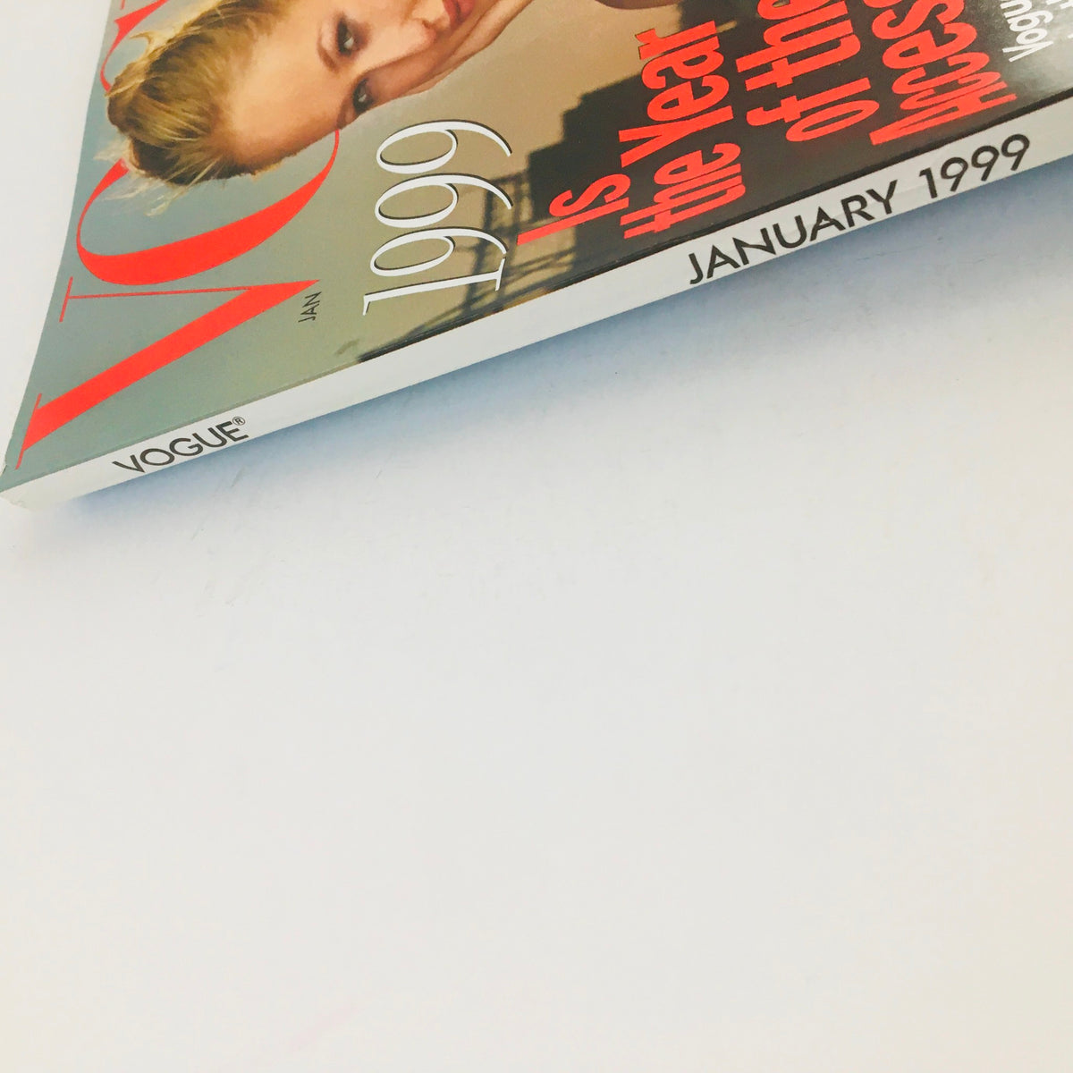 Spine view of Vogue Magazine January 1999, highlighting the text 'Is the Year of the Accessory,' featuring Jewel on the cover. The magazine, in great shape, offers insights into fashion choices for spring.