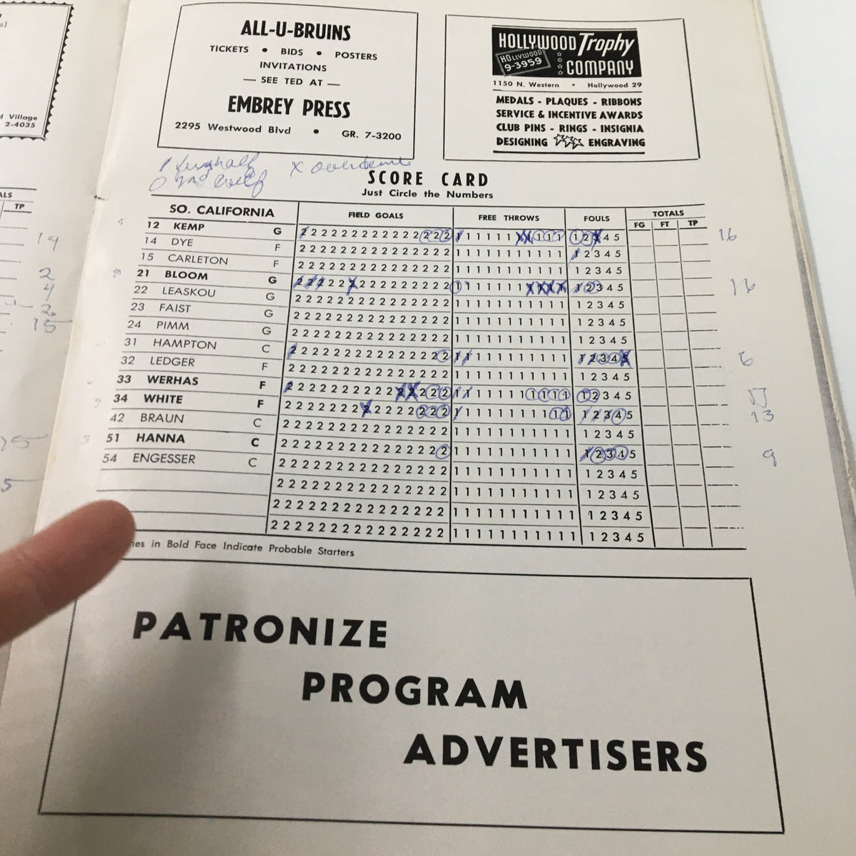 Interior page of the January 10 1959 NCAA Basketball Oregon State vs UCLA The Hoop Official Program showcasing the scorecard for UCLA.