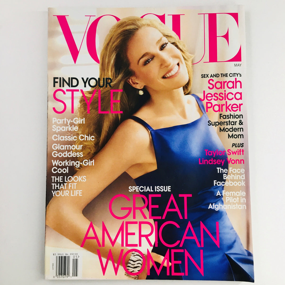 Cover of Vogue Magazine May 2010 featuring American actress Sarah Jessica Parker, highlighting fashion, celebrity culture, and a special issue on Great American Women.