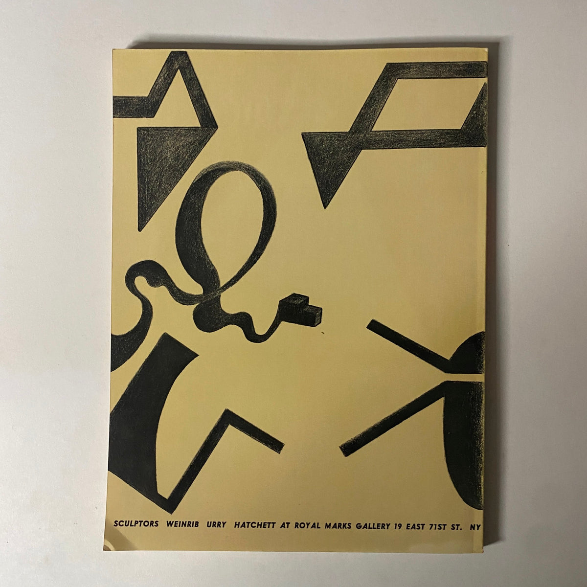 Cover of Art in America Magazine November 1967 featuring abstract shapes and design, highlighting sculptors Weinrib, Urry, and Hatchett.