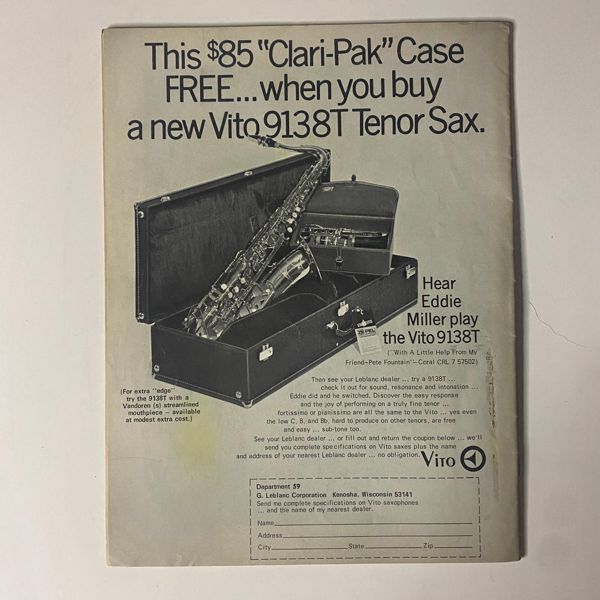 Advertisement page from Down Beat Magazine October 17, 1968 for the Vito 9138T tenor saxophone, highlighting a free accessory offer with purchase.