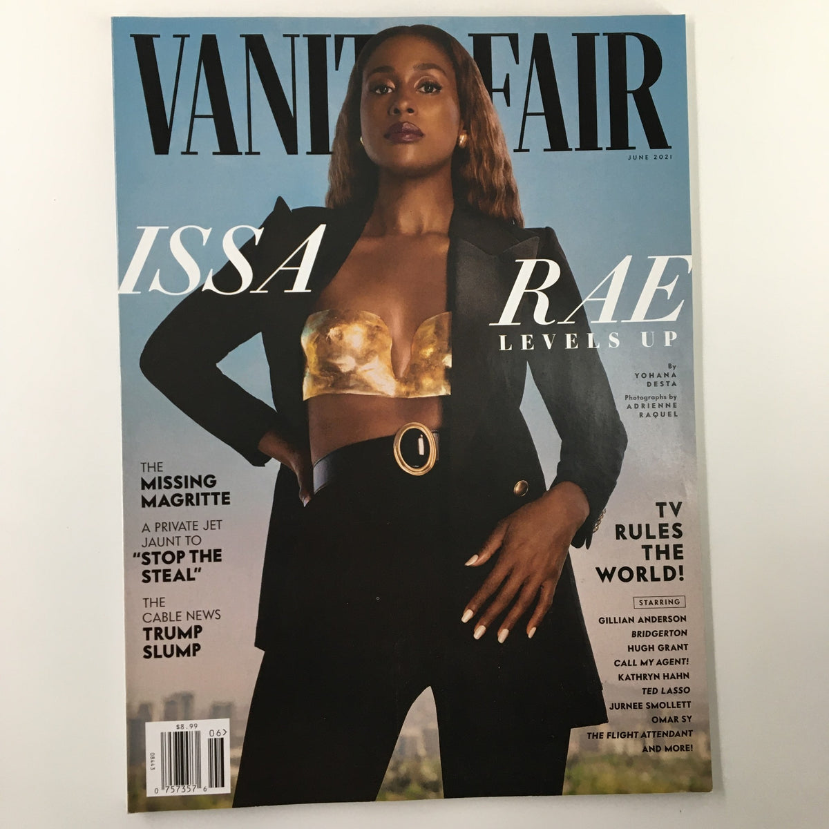 Cover of Vanity Fair Magazine June 2021 featuring actress Issa Rae in a stylish outfit with the headline 'Issa Rae Levels Up'.