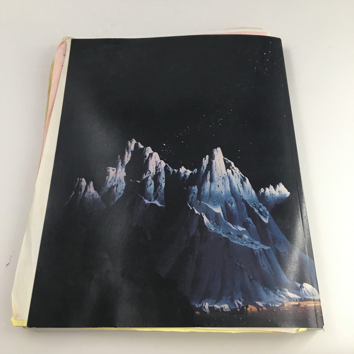 Cover of MagiCon September 1992, the 50th World Science Fiction Convention magazine, featuring a dramatic mountain landscape against a dark sky.
