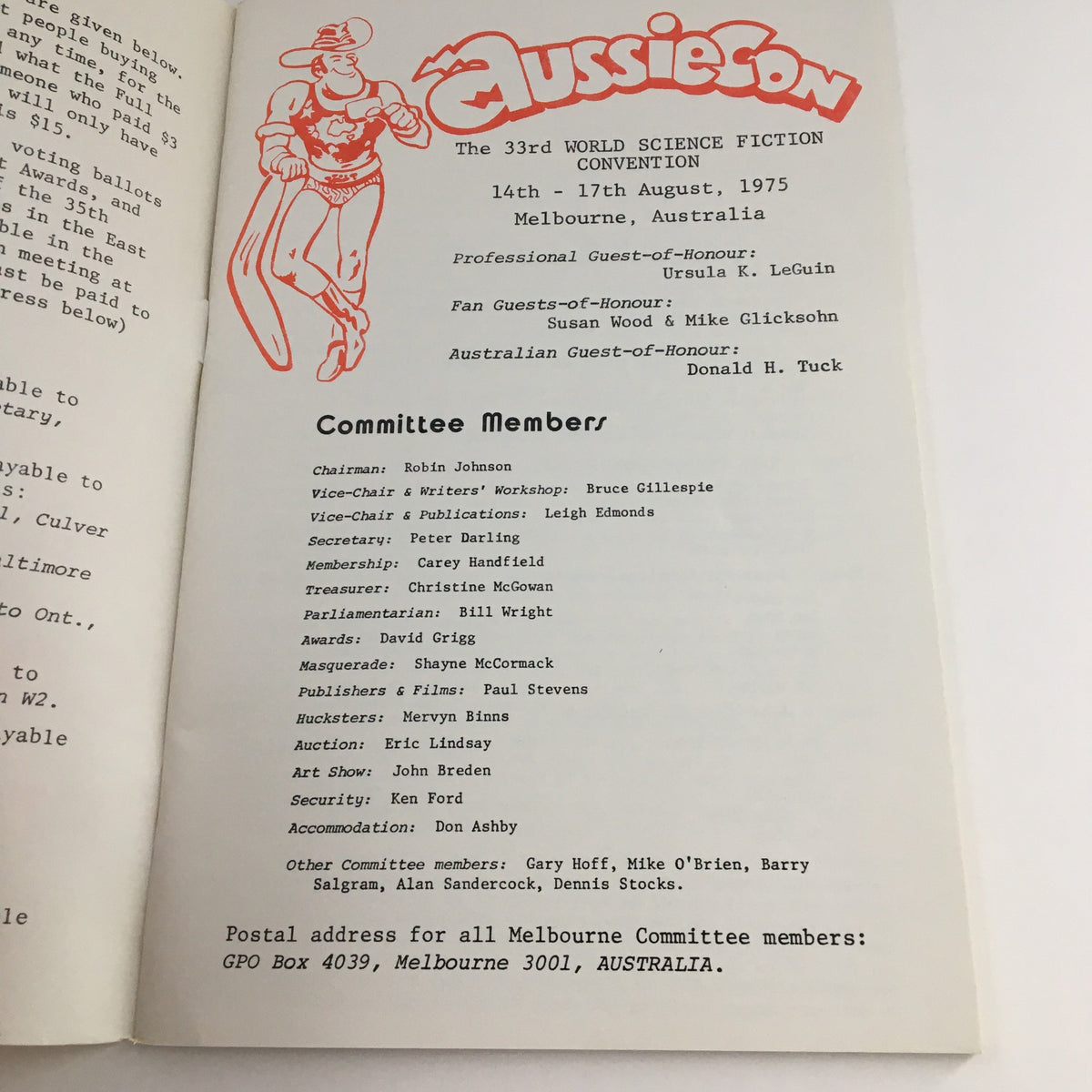 Inside page of the 'Aussie Con The 33rd World Sci-Fi Con 1975 Progress Report' showcasing committee members and event details.