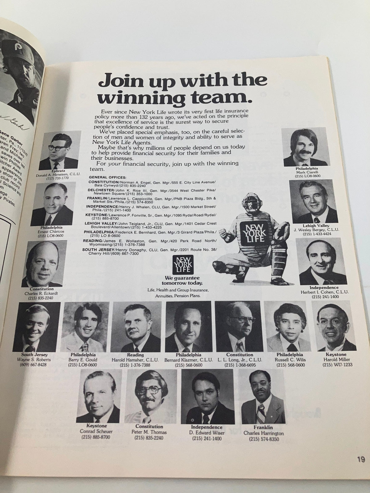 1978 MLB Philadelphia Phillies Souvenir Program showcasing a recruitment advertisement from New York Life Insurance, with a focus on joining the winning team.