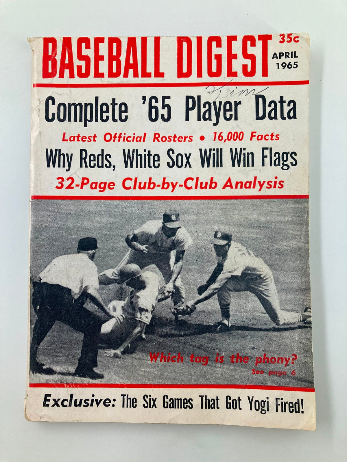 Cover of VTG Baseball Digest April 1965 showcasing the title, 'Complete ’65 Player Data', with highlights on why Reds and White Sox are expected to win flags, featuring a vintage baseball image.