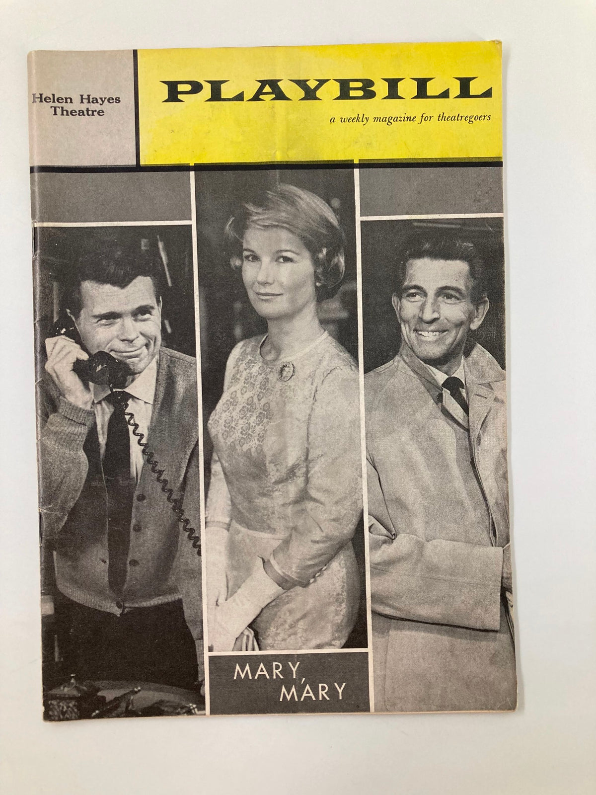 1961 Playbill for Mary, Mary at the Helen Hayes Theatre featuring Barbara Bel Geddes and Barry Nelson on the cover.
