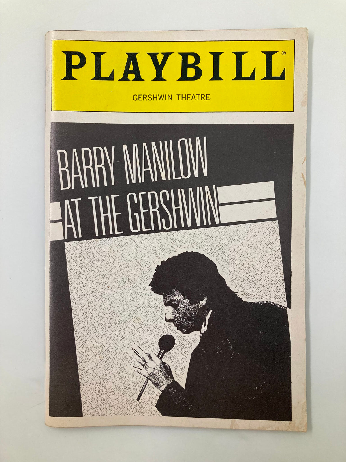 1989 Playbill of Barry Manilow at The Gershwin Theatre featuring a striking cover design.