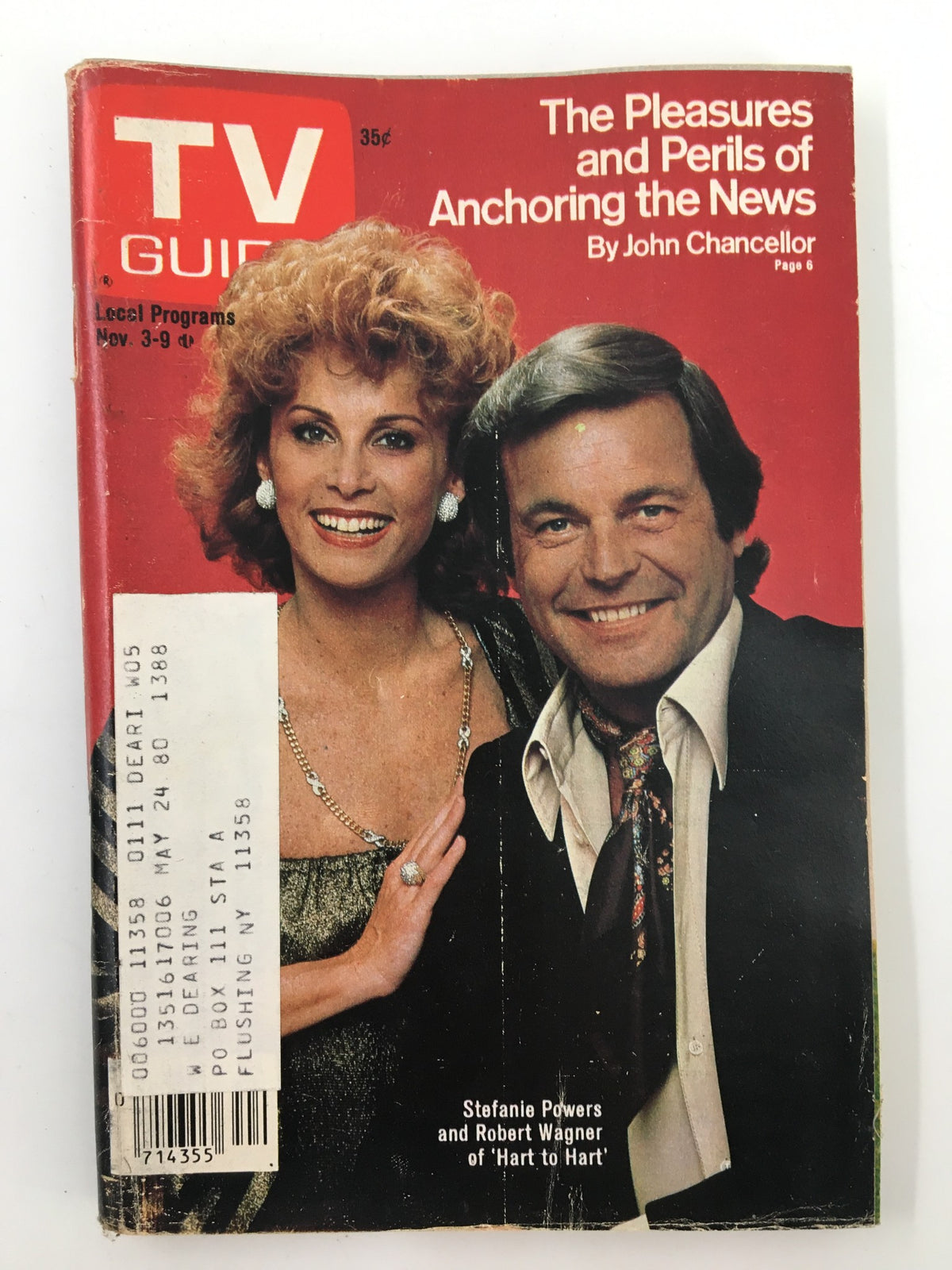 Cover of TV Guide Magazine November 3, 1979 featuring Stefanie Powers and Robert Wagner, highlighting their roles in 'Hart to Hart.' Vintage collectible magazine showcasing television history from the late 1970s.