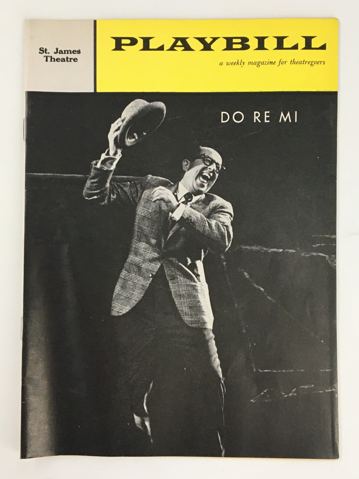 1961 Playbill from St. James Theatre featuring Phil Silvers in 'Do Re Mi', showcasing the iconic cover with a performer in a suit and hat.