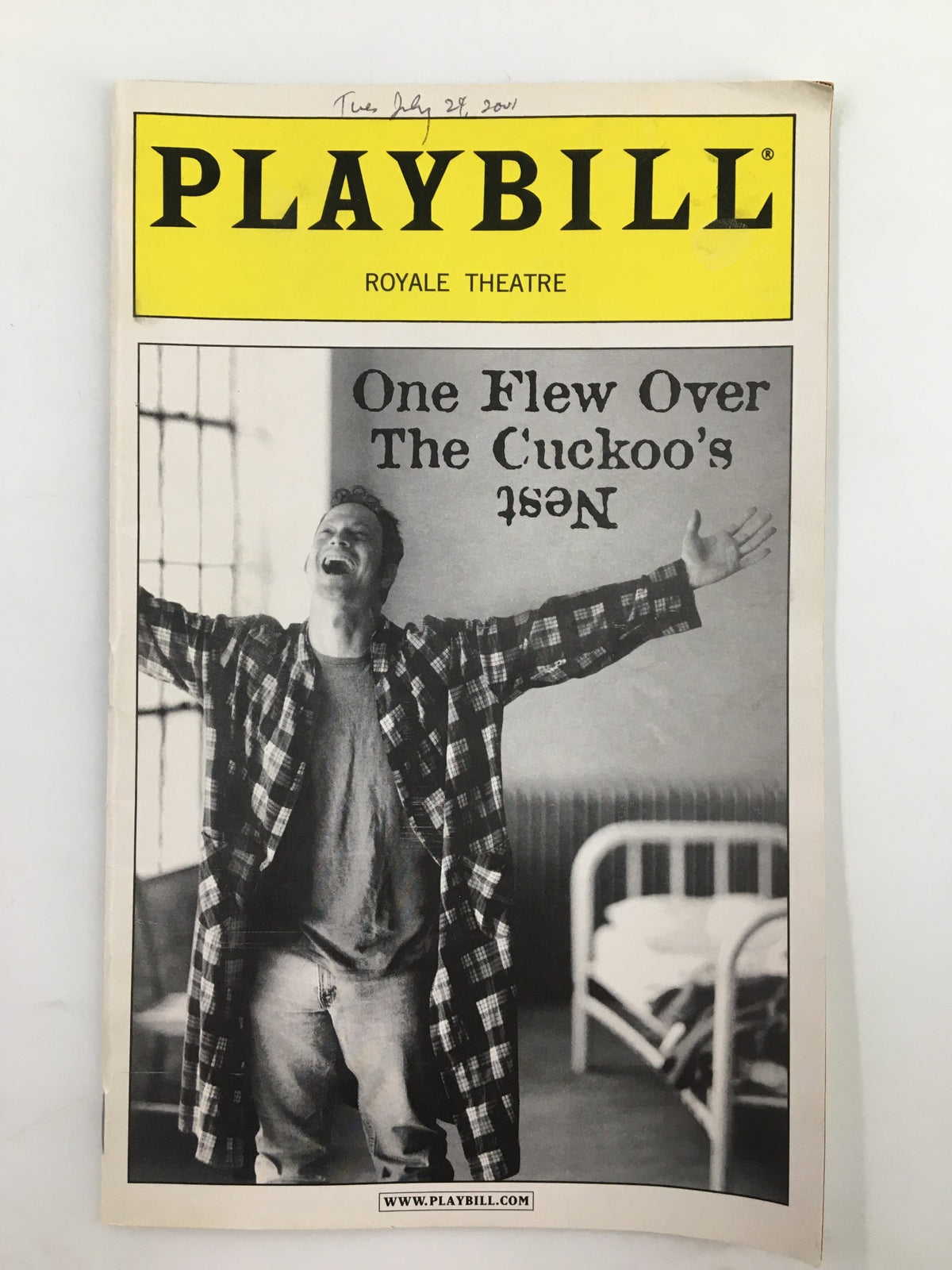 2001 Playbill for One Flew Over The Cuckoo's Nest at Royale Theatre featuring Gary Sinise in a dramatic pose, showcasing the cover design and theatrical elements.