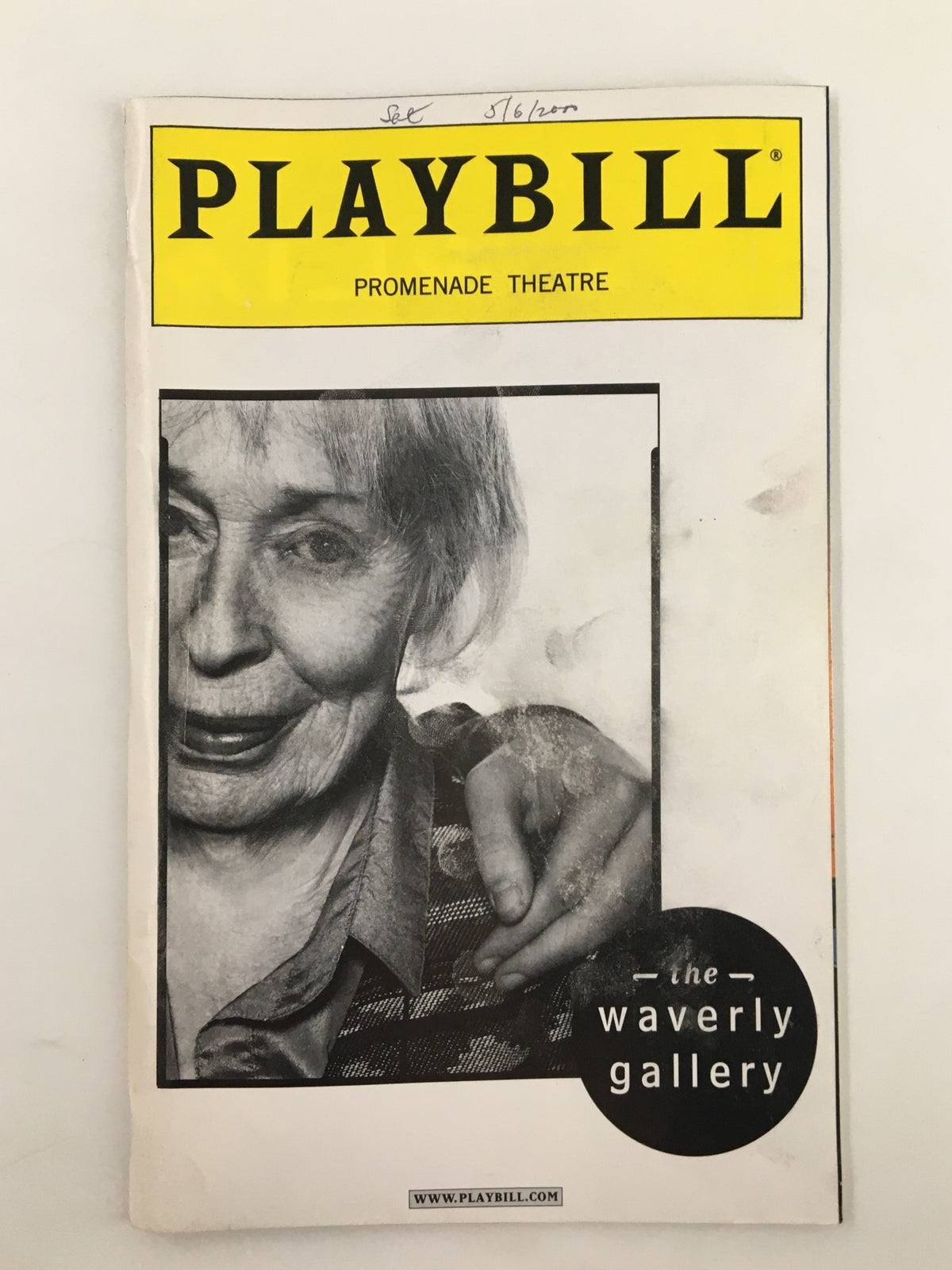 2000 Playbill The Promenade Theatre featuring Eileen Heckart in The Waverly Gallery, showcasing a close-up of the cover.
