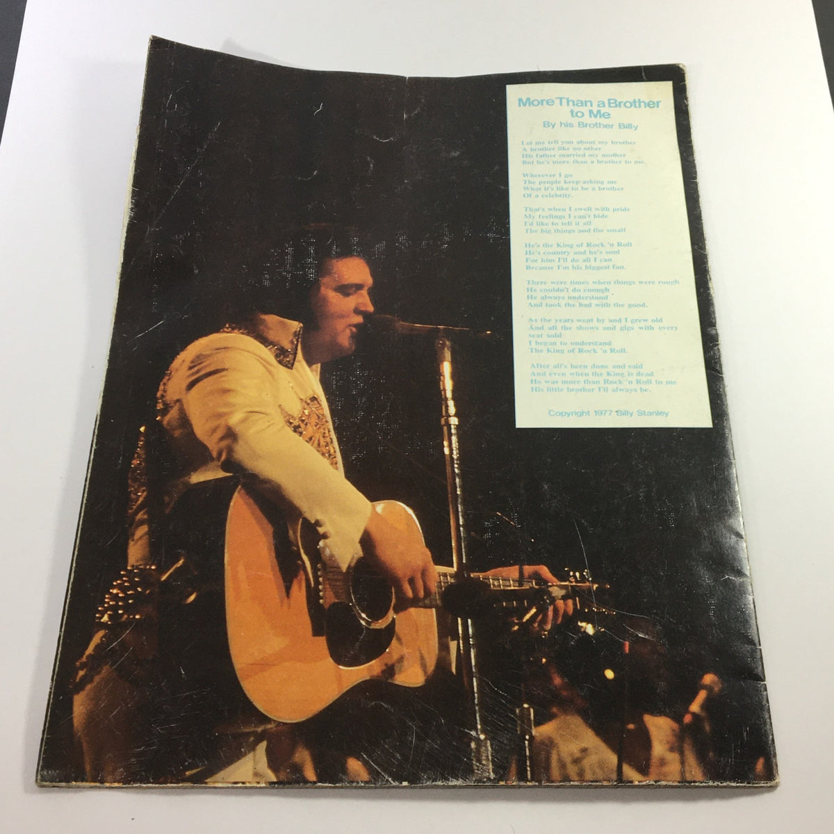 VTG 1977 Elvis Presley A Pictorial Tribute magazine cover featuring Elvis with a guitar, highlighting a heartfelt tribute to the King of Rock and Roll.