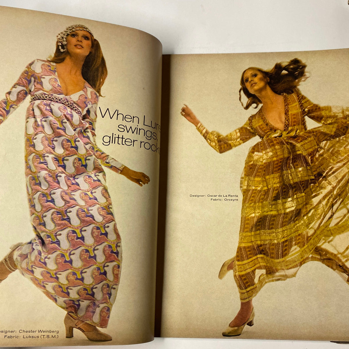 Vogue Magazine November 1, 1969 Susanne Schöneborn Cover by Irving Penn featuring two models in colorful dresses, showcasing late 1960s fashion trends.