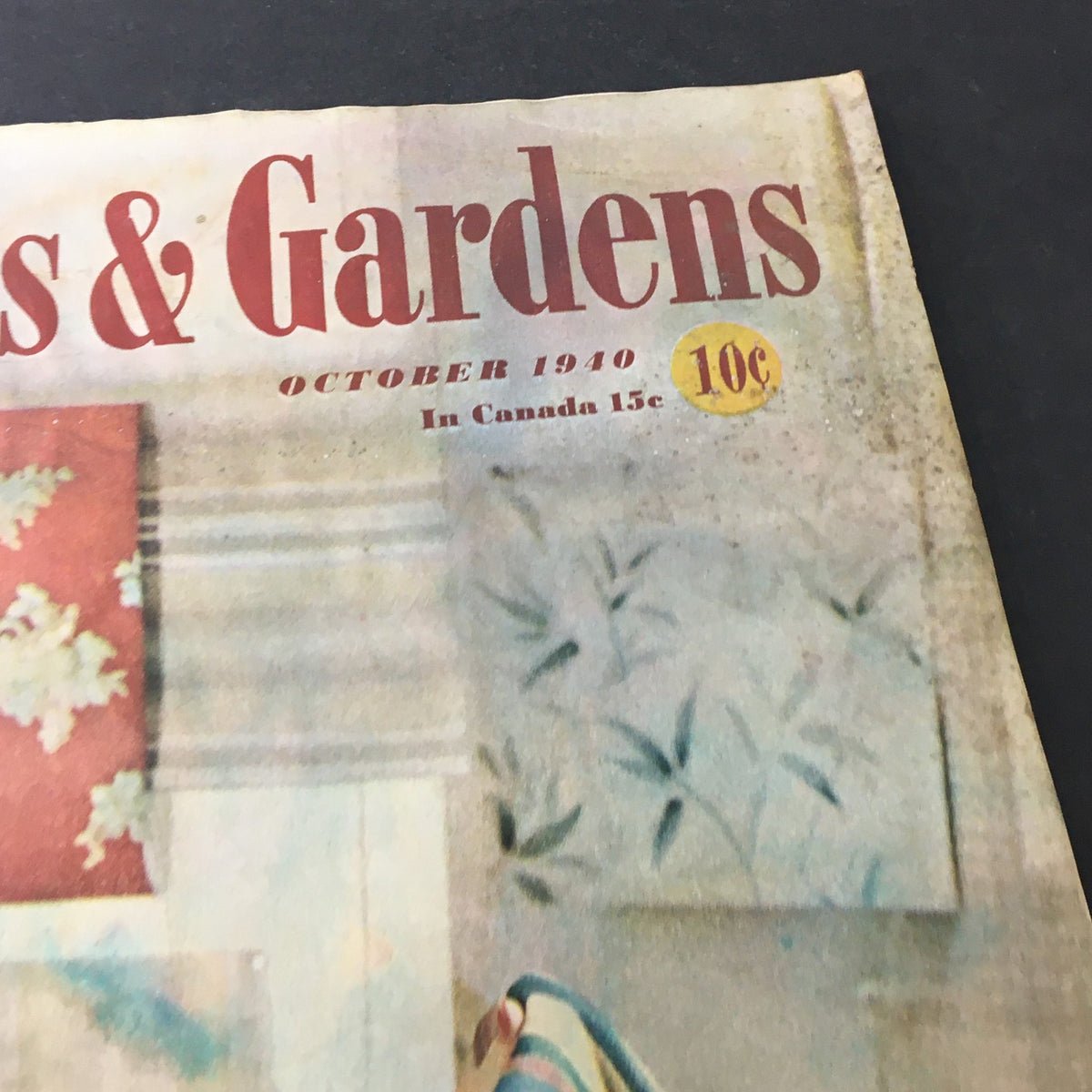 Close-up of the title and date on the cover of VTG Better Homes & Gardens October 1940 Vol 19 #2, featuring decorative patterns and a price label of 10 cents.