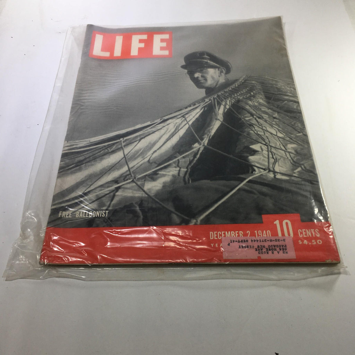 Life Magazine: December 2 1940 - Free Balloonist