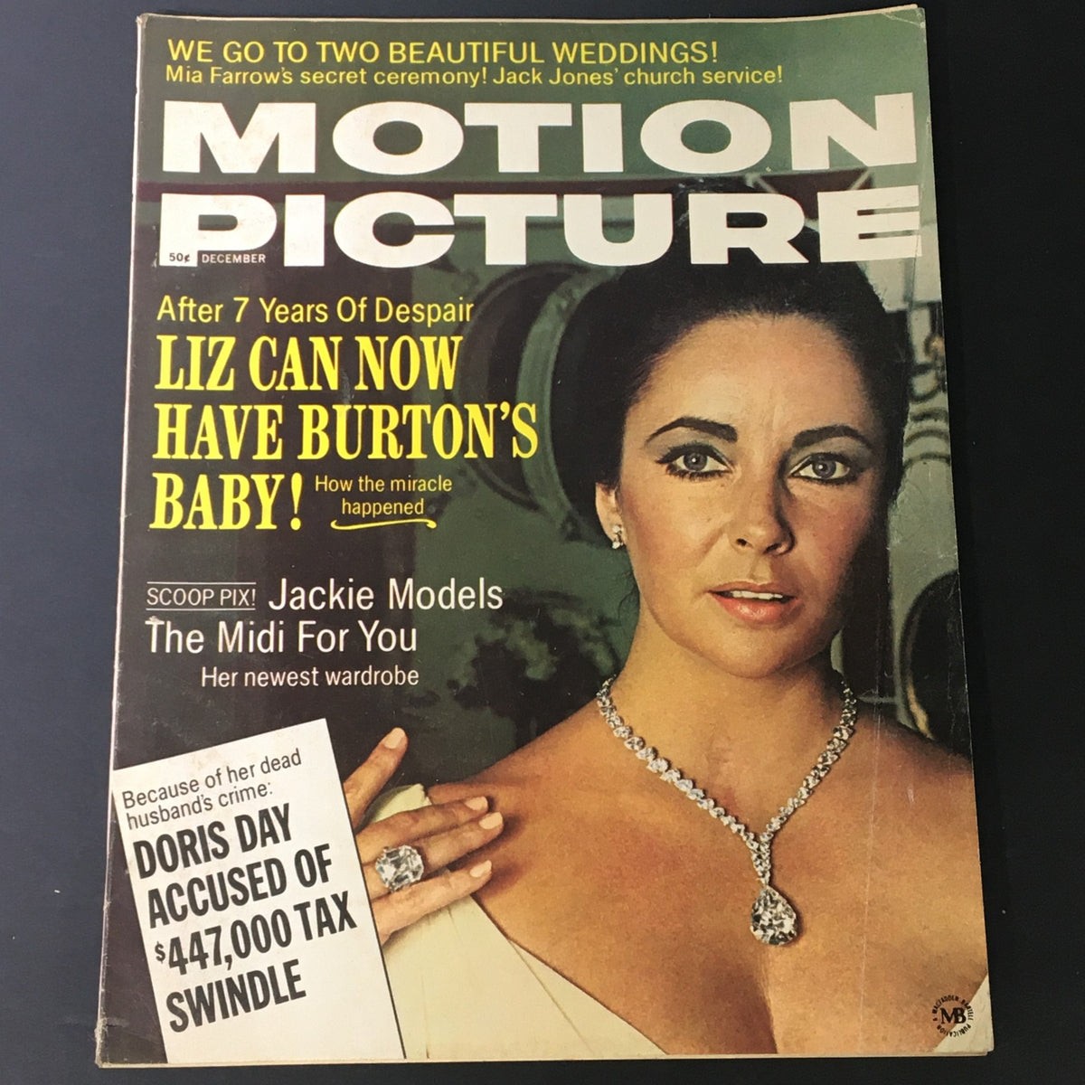 Vintage Motion Picture Magazine December 1970 Elizabeth Taylor Mia Farrow, Newsstand