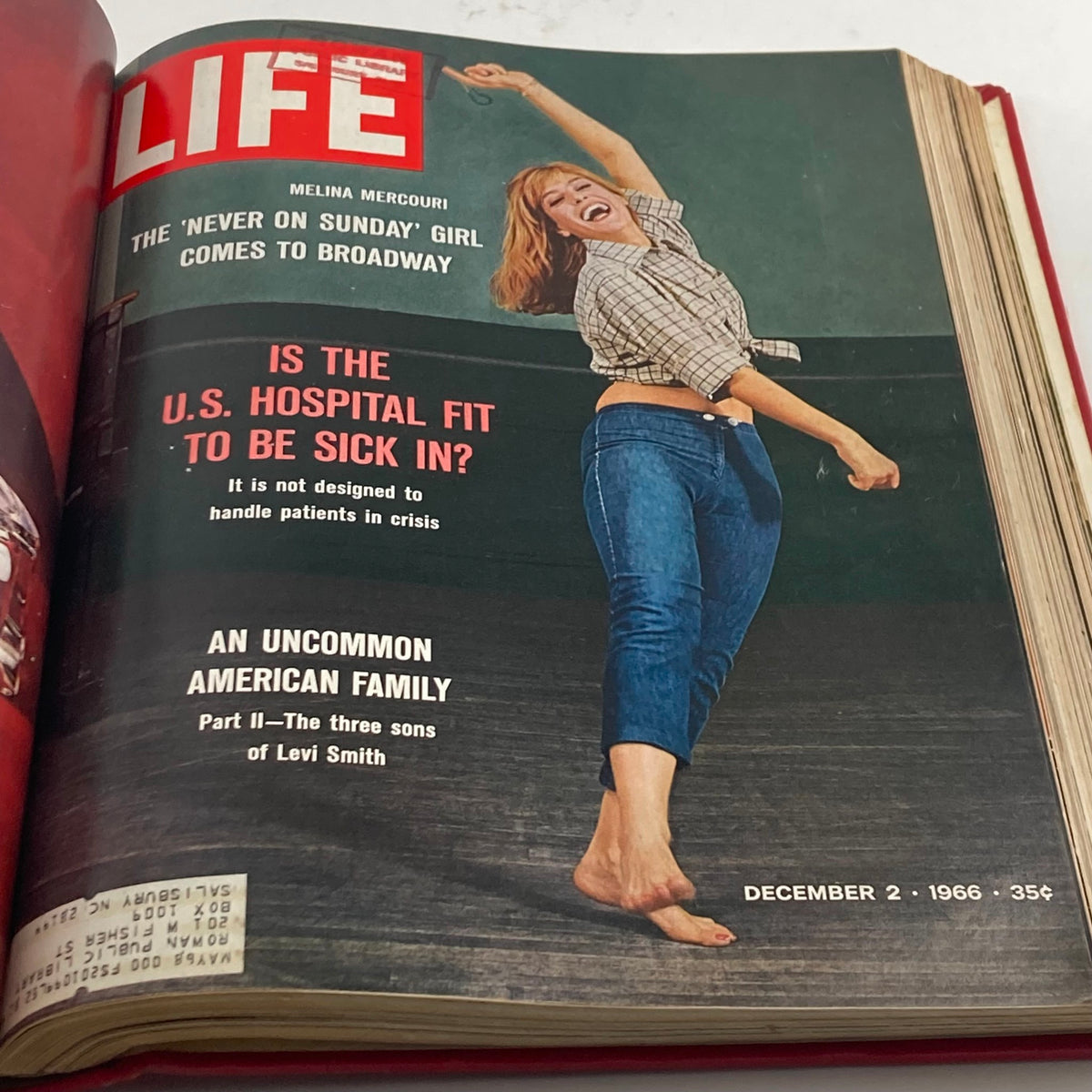 Cover of VTG 1966 Bound Life Magazine featuring Melina Mercouri promoting her Broadway show on December 2, 1966.