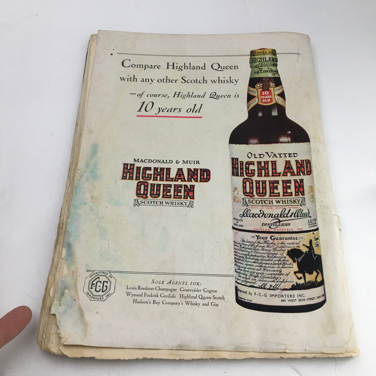 Advertisement for Highland Queen Scotch Whisky showcased in The New Yorker Magazine October 13 1934, promoting its ten years of maturity and quality.