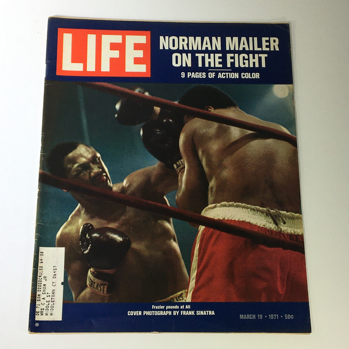 VTG Life Magazine March 19 1971 featuring Norman Mailer on the Fight, with cover photograph by Frank Sinatra, showcasing a boxing scene