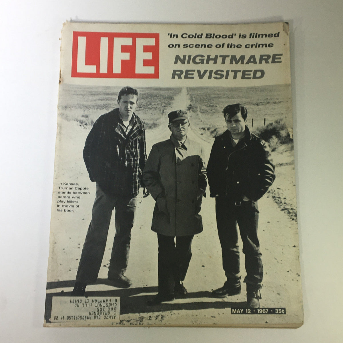 VTG Life Magazine May 12 1967 Truman Capote in Kansas Cover featuring actors portraying killers from 'In Cold Blood'.