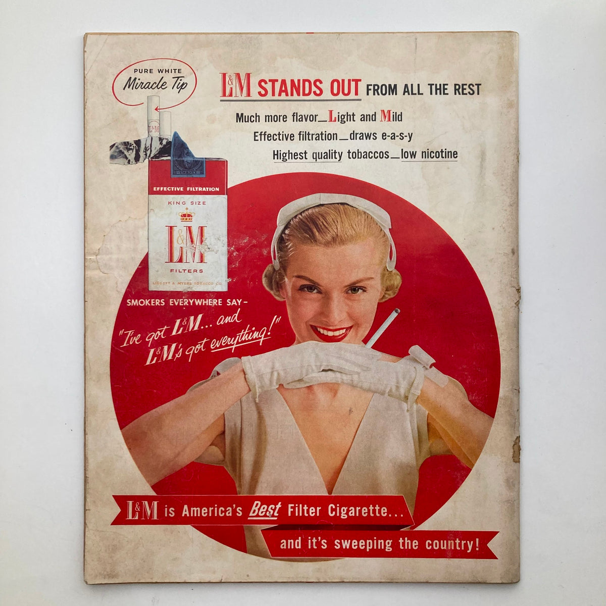 Back cover of VTG Look Magazine September 6 1955 Vol 19 No. 18 featuring an advertisement for L&M Filters cigarettes.