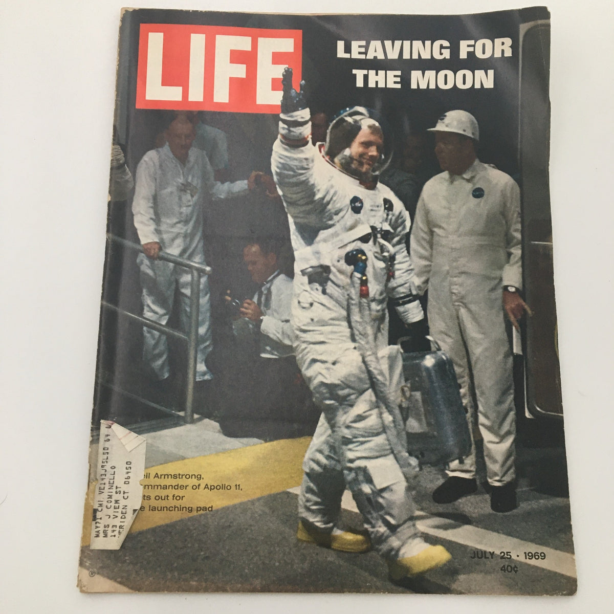 VTG Life Magazine July 25 1969 featuring Neil Armstrong on the cover as he waves goodbye while leaving for the Moon, capturing a historic moment from the Apollo 11 mission.