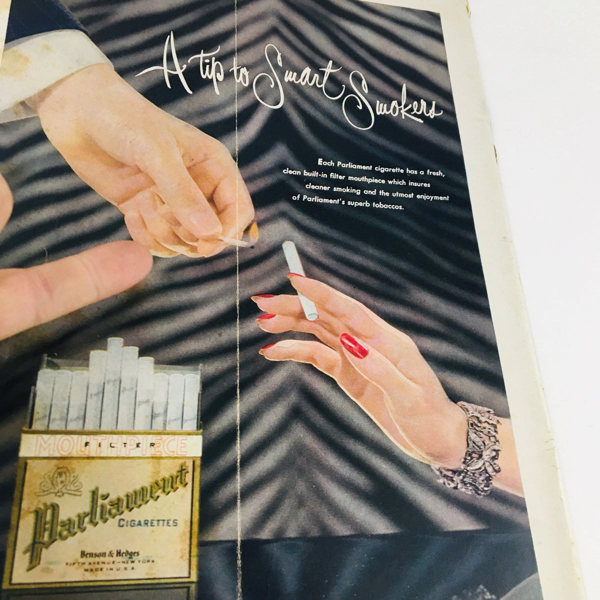 Another view of the interior page from The New Yorker Magazine May 31 1952 displaying an artistic advertisement, highlighting the stylish presentation of Parliament cigarettes.