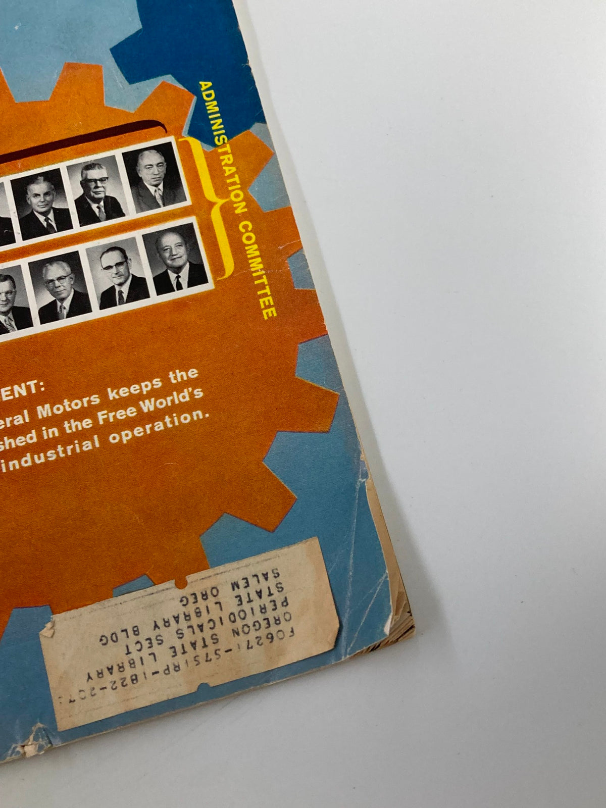Close-up view of the back cover of VTG Forbes Magazine December 1, 1962, highlighting the Administration Committee section along with a management article on General Motors.