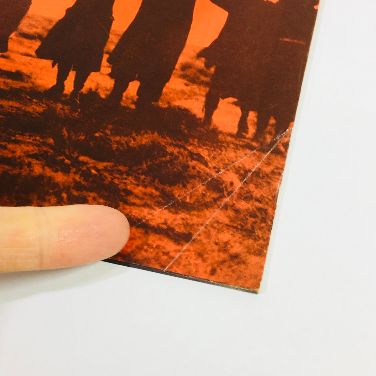 Close-up of the corner of the magazine cover from VTG History of the Second World War Part 12, showing minor wear and creases on the edge.