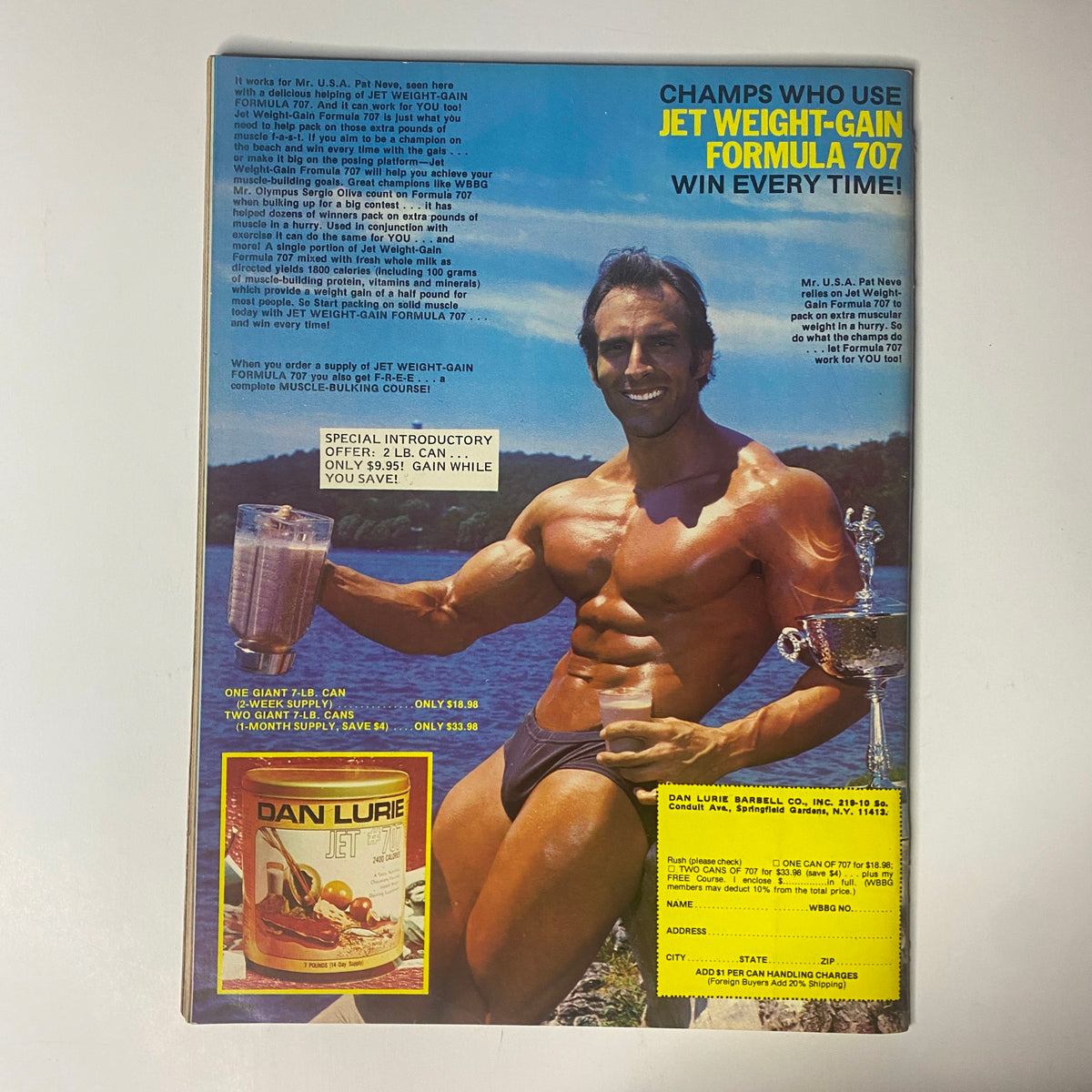 Back cover of Muscle Training Illustrated December 1984 issue No. 118 promoting Jet Weight-Gain Formula 707 with a muscular athlete holding a trophy, showcasing nutrition for bodybuilders.