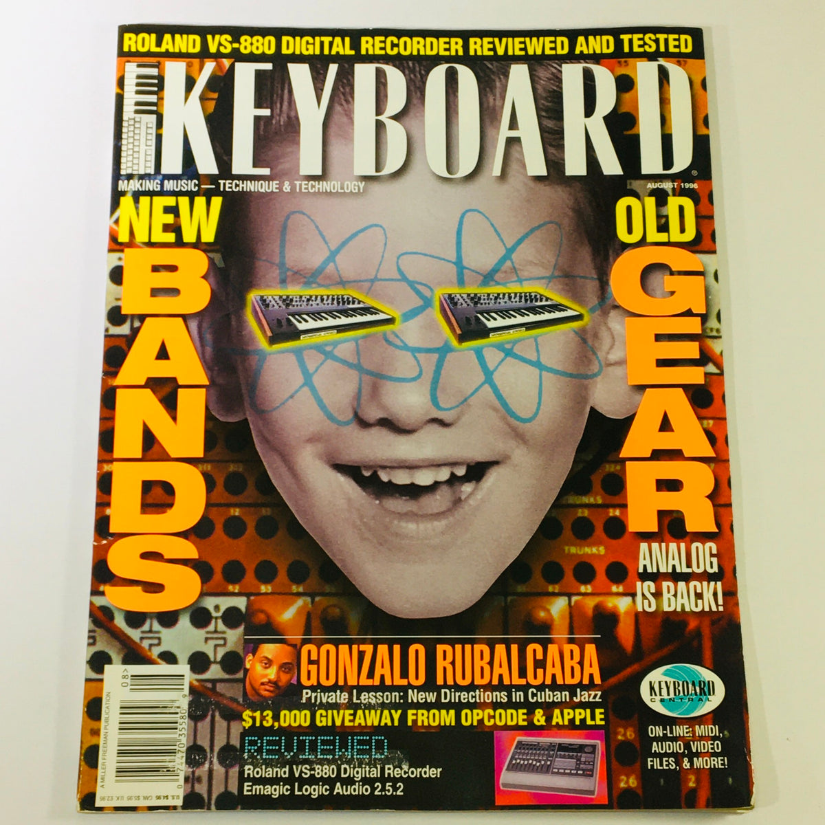 Cover of Keyboard Magazine August 1996 featuring Gonzalo Rubalcaba, highlighting topics like new bands and old gear in music technology.