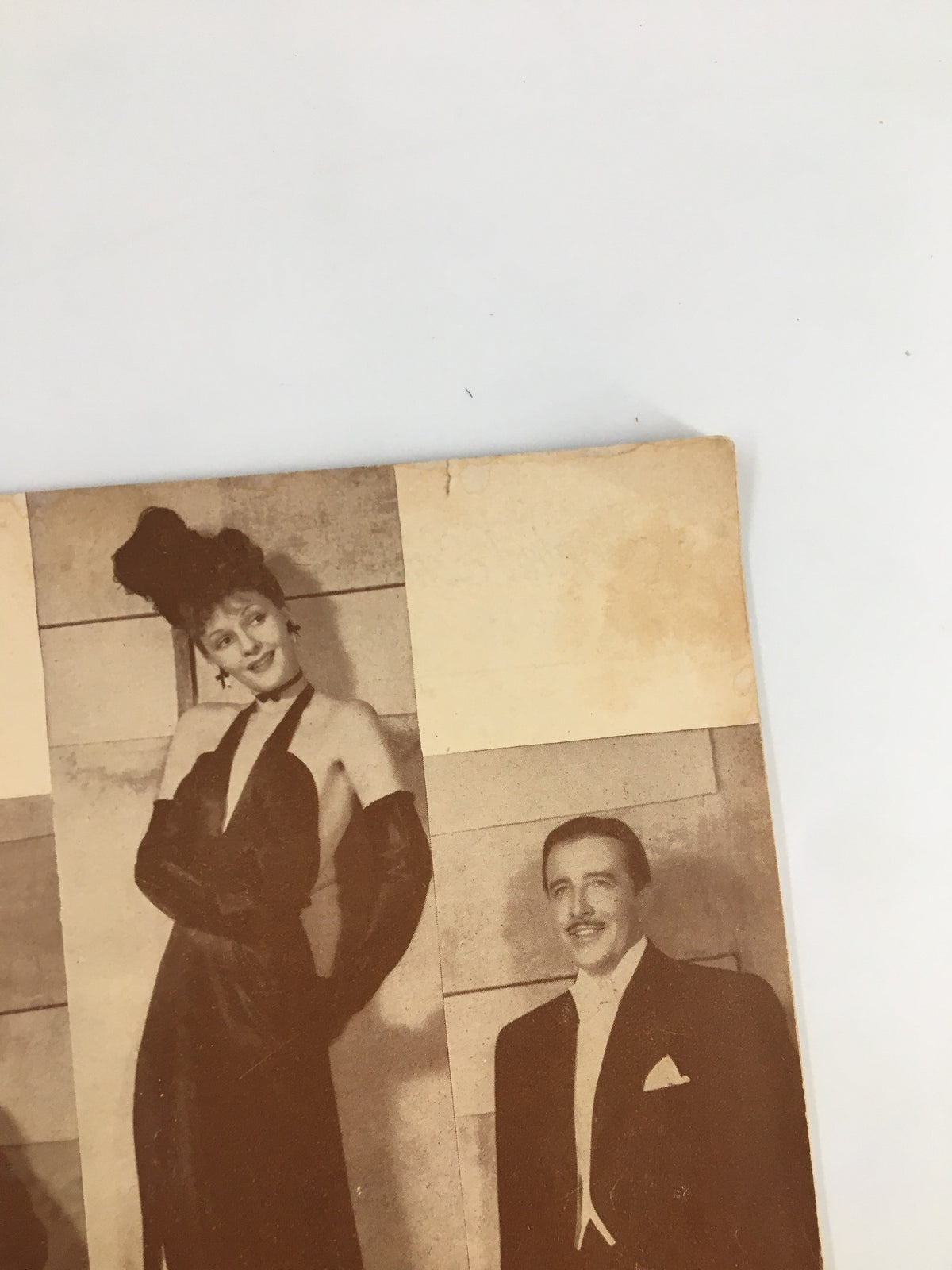 1943 Playbill The Imperial Theatre featuring Mary Martin and Kenny Baker in One Touch of Venus, showcasing a vintage photograph of the performers dressed in classic theatrical attire.