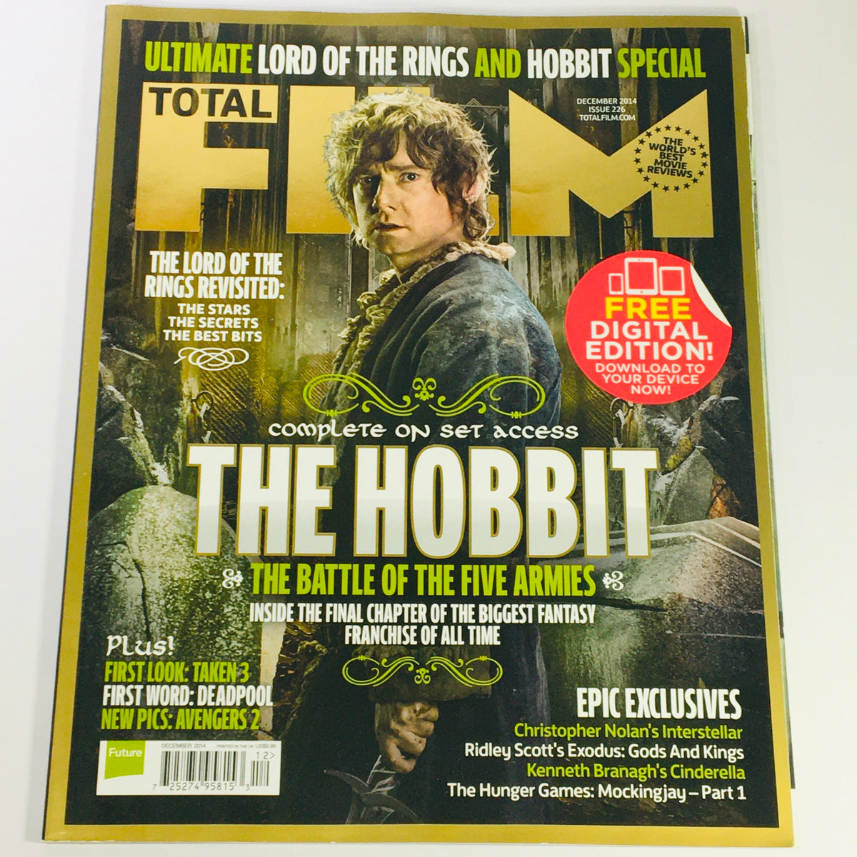 Total Film Magazine December 2014 #226 featuring Martin Freeman on the cover, highlighting The Hobbit with a focus on the fantasy genre and cinematic exploration.