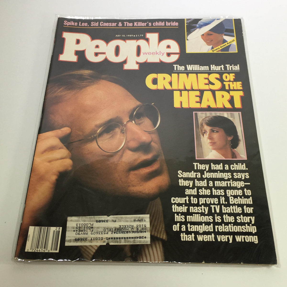 People Magazine July 10, 1989 issue featuring The William Hurt Trial and The Crimes of the Heart on the cover. The magazine showcases headlines and images related to celebrity culture and notable trials of the late 1980s.