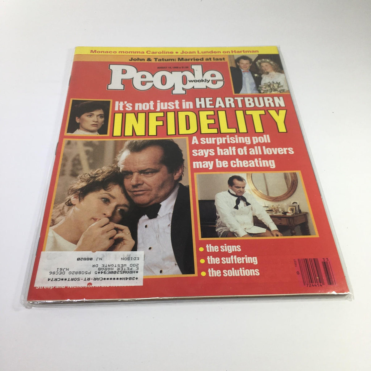 Cover of People Magazine from August 18, 1986, featuring actors Jack Nicholson and Meryl Streep with the headline 'Infidelity'. Highlights themes of love and betrayal in Hollywood.