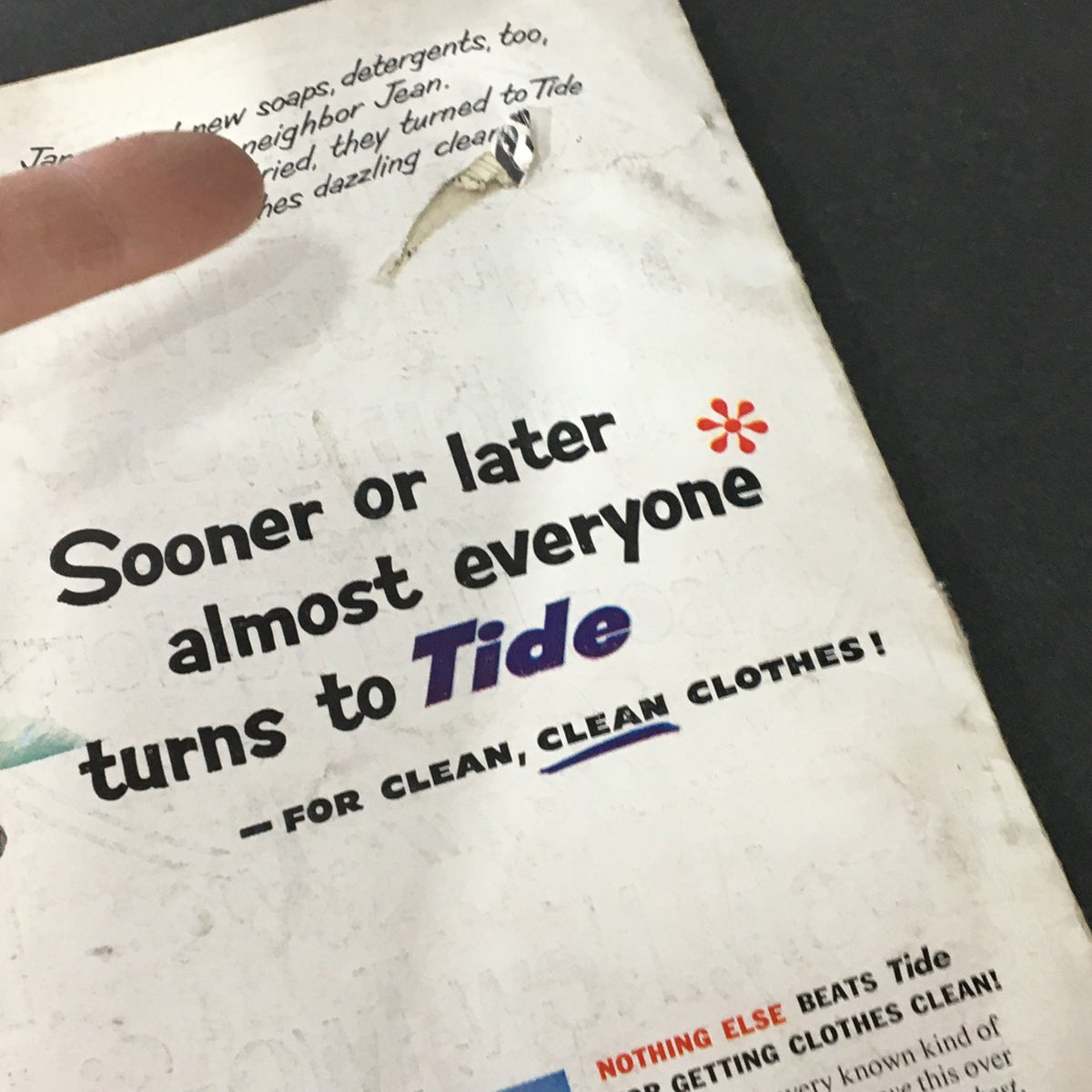 Detail from the back cover of VTG Better Homes & Gardens Magazine February 1954, highlighting a Tide advertisement with graphics and the tagline 'clean clothes.'