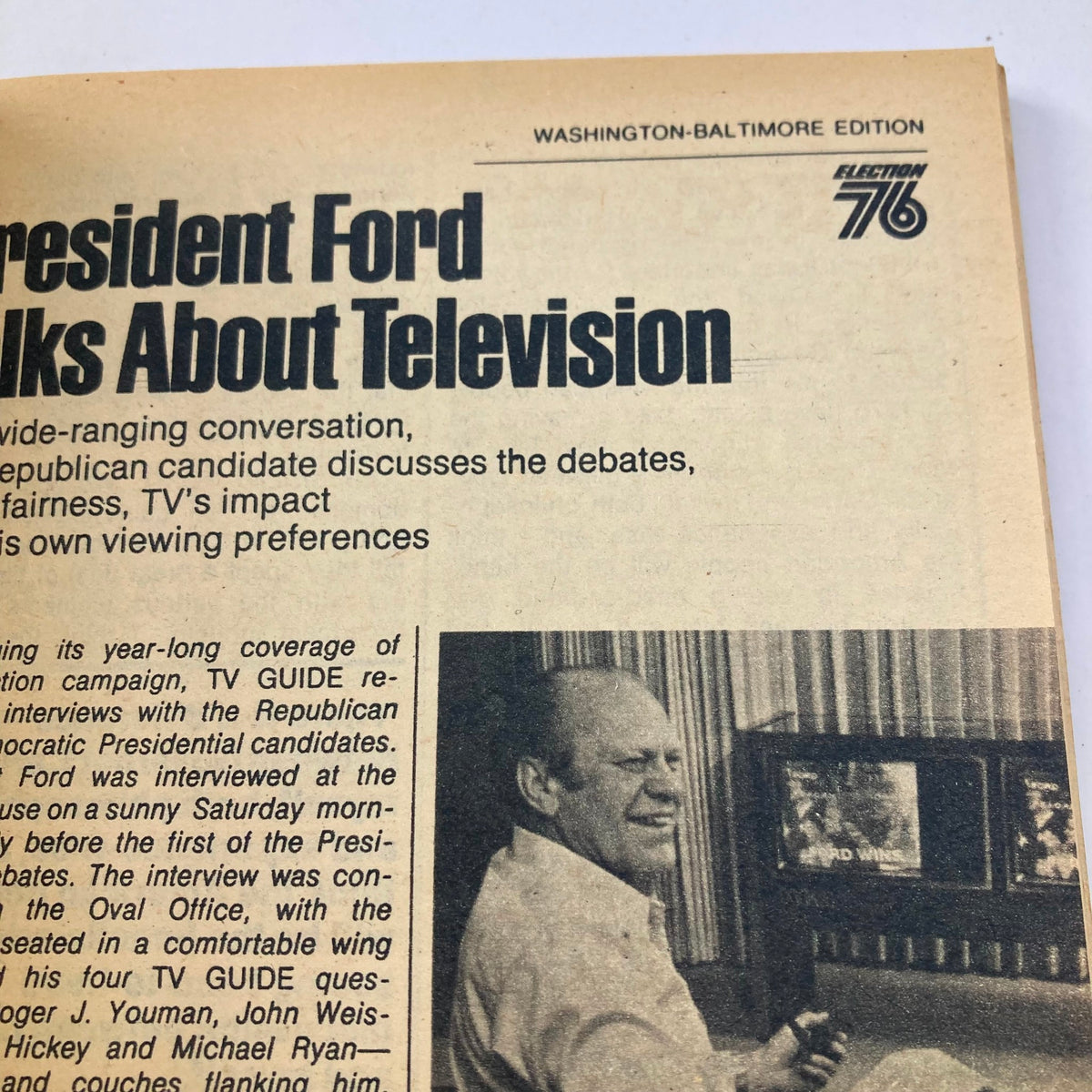 TV Guide Magazine October 2 1976 #1227 featuring an article about President Ford discussing television, Washington-Baltimore Edition, with a photo of him in a living room setting.