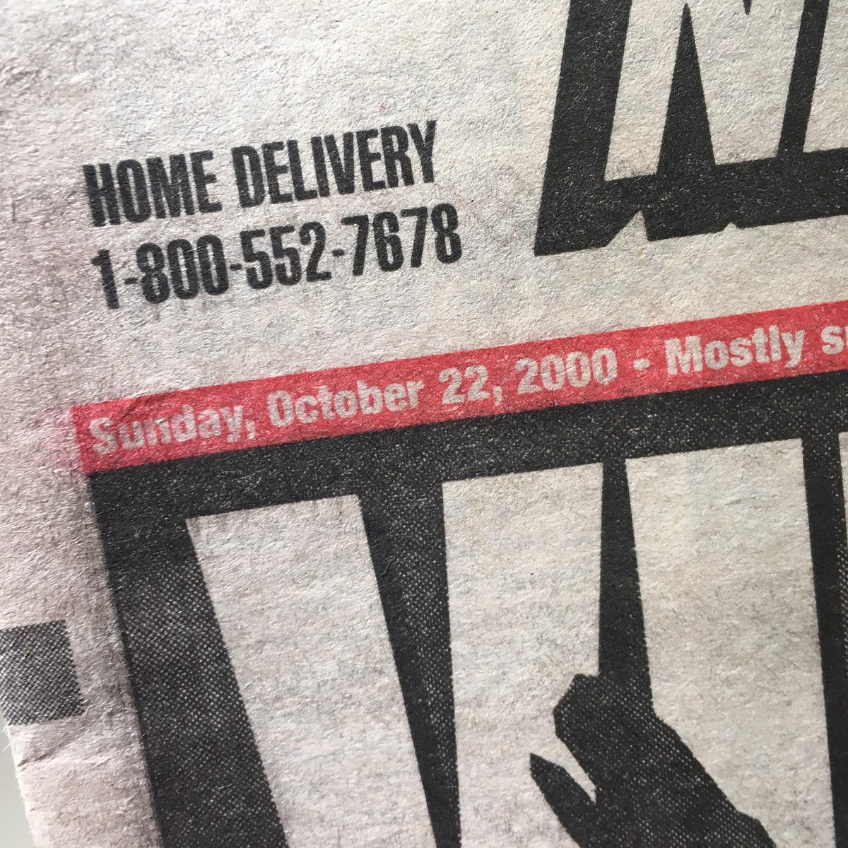 New York Post from October 22, 2000, showing the date prominently with a call for home delivery information. Featuring sports headlines and the phrase 'Sunday, October 22, 2000' for the Viz Kid! Excellent article.
