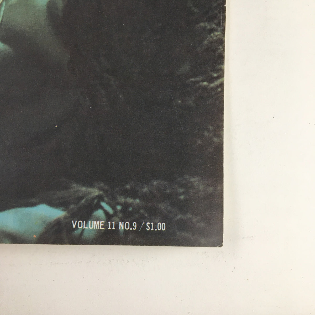 Back cover of Hollywood Studio Magazine September 1977, displaying the magazine's volume and price information, showcasing the collectible nature of the issue.