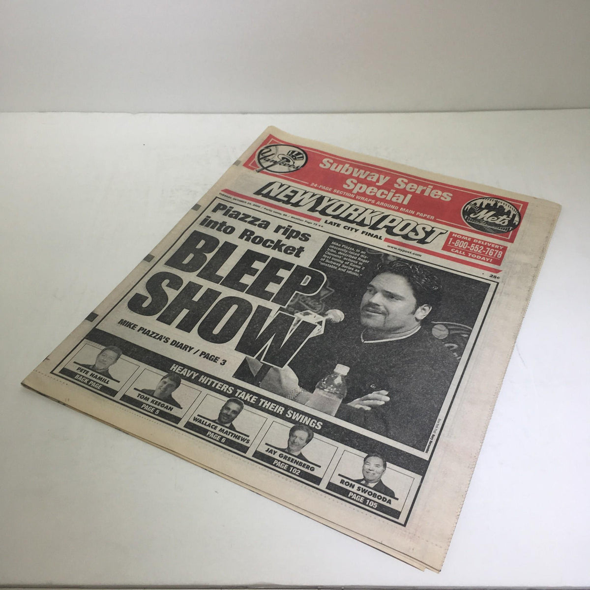 New York Post newspaper, dated Oct 24 2000, headlines 'Piazza rips into Rocket BLEEP SHOW', showcasing Mike Piazza. Condition: Excellent.