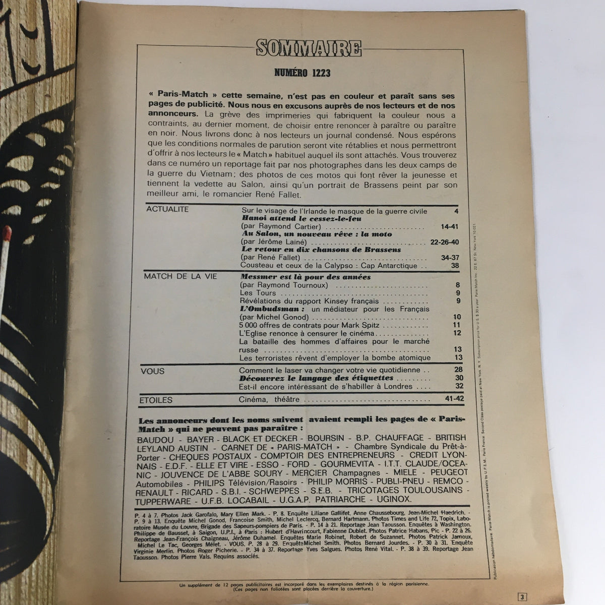 Table of contents from Paris Match Magazine October 1972 featuring articles on current events and cultural pieces.